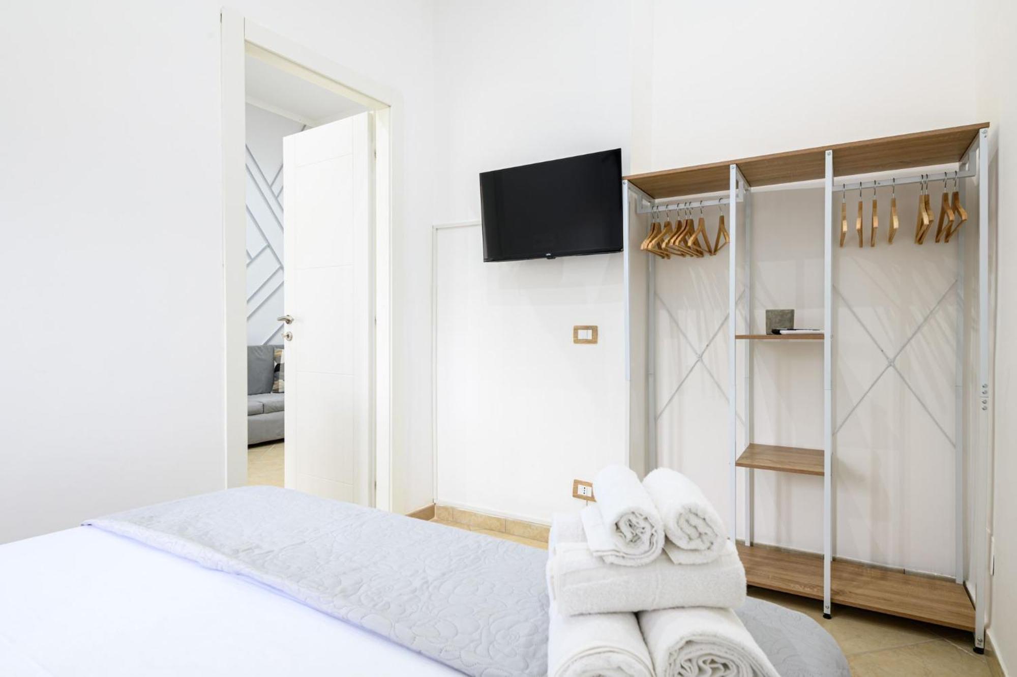 Giordano Suite Center Неаполь Экстерьер фото