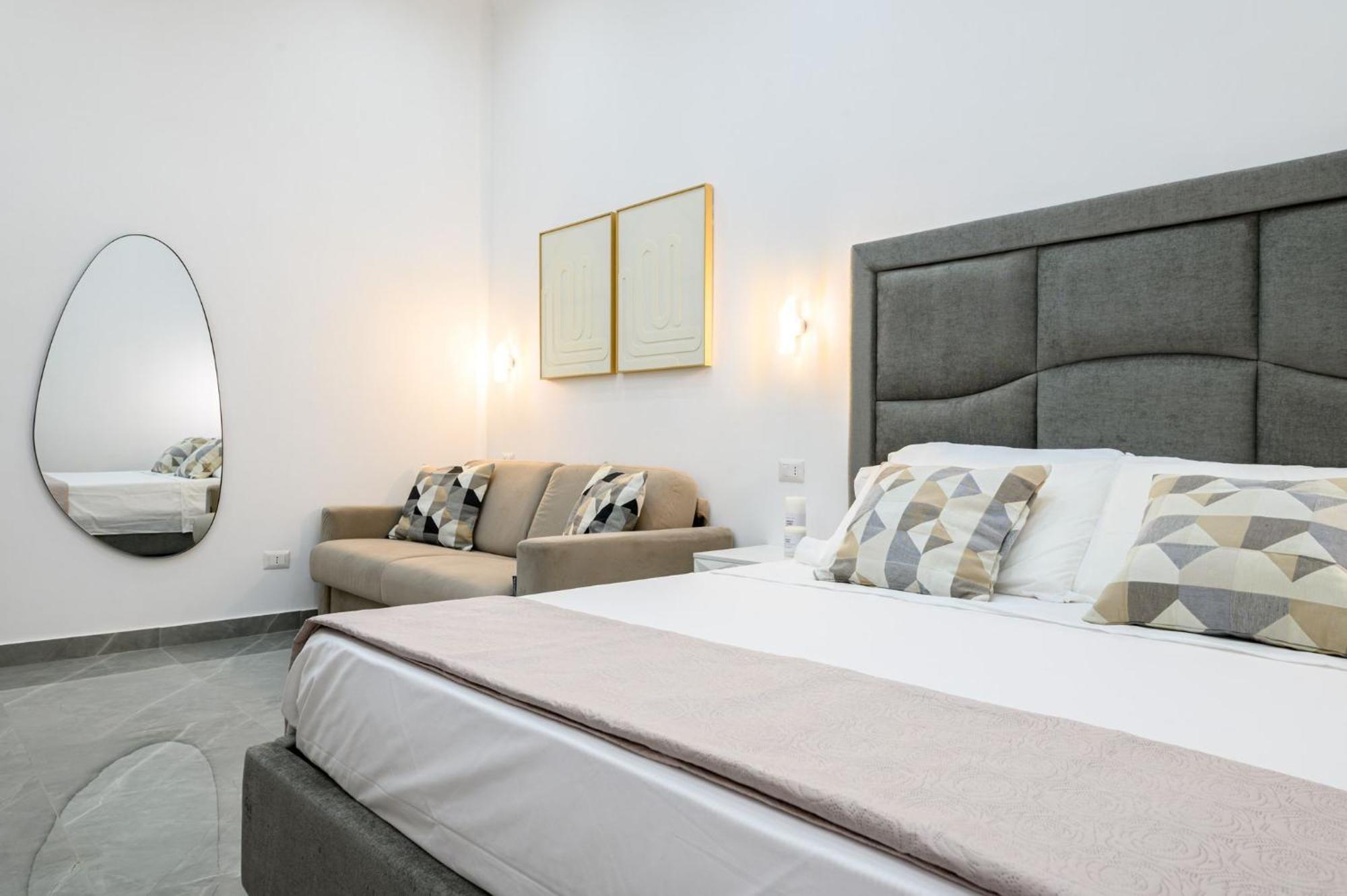 Giordano Suite Center Неаполь Экстерьер фото