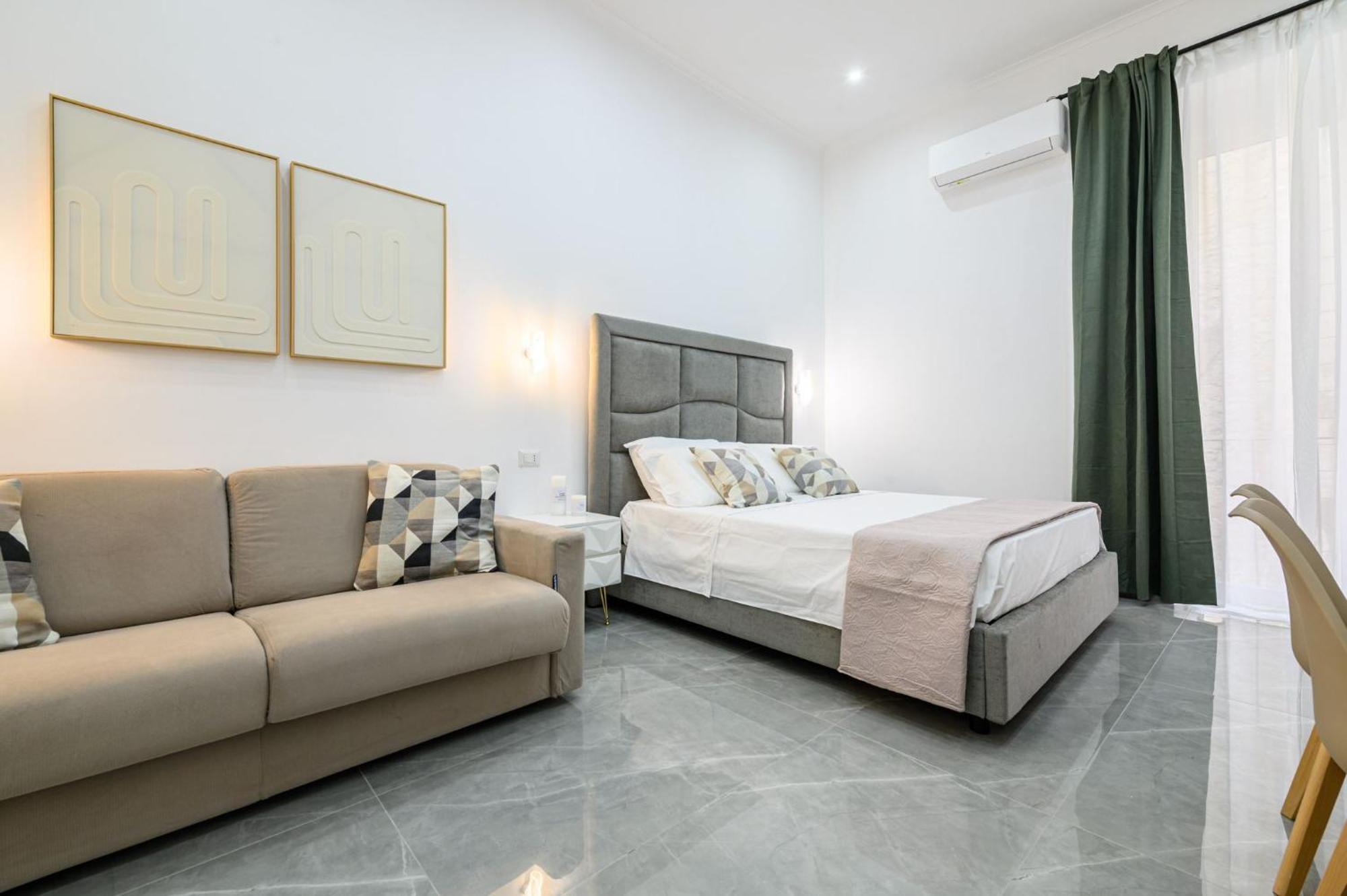 Giordano Suite Center Неаполь Экстерьер фото