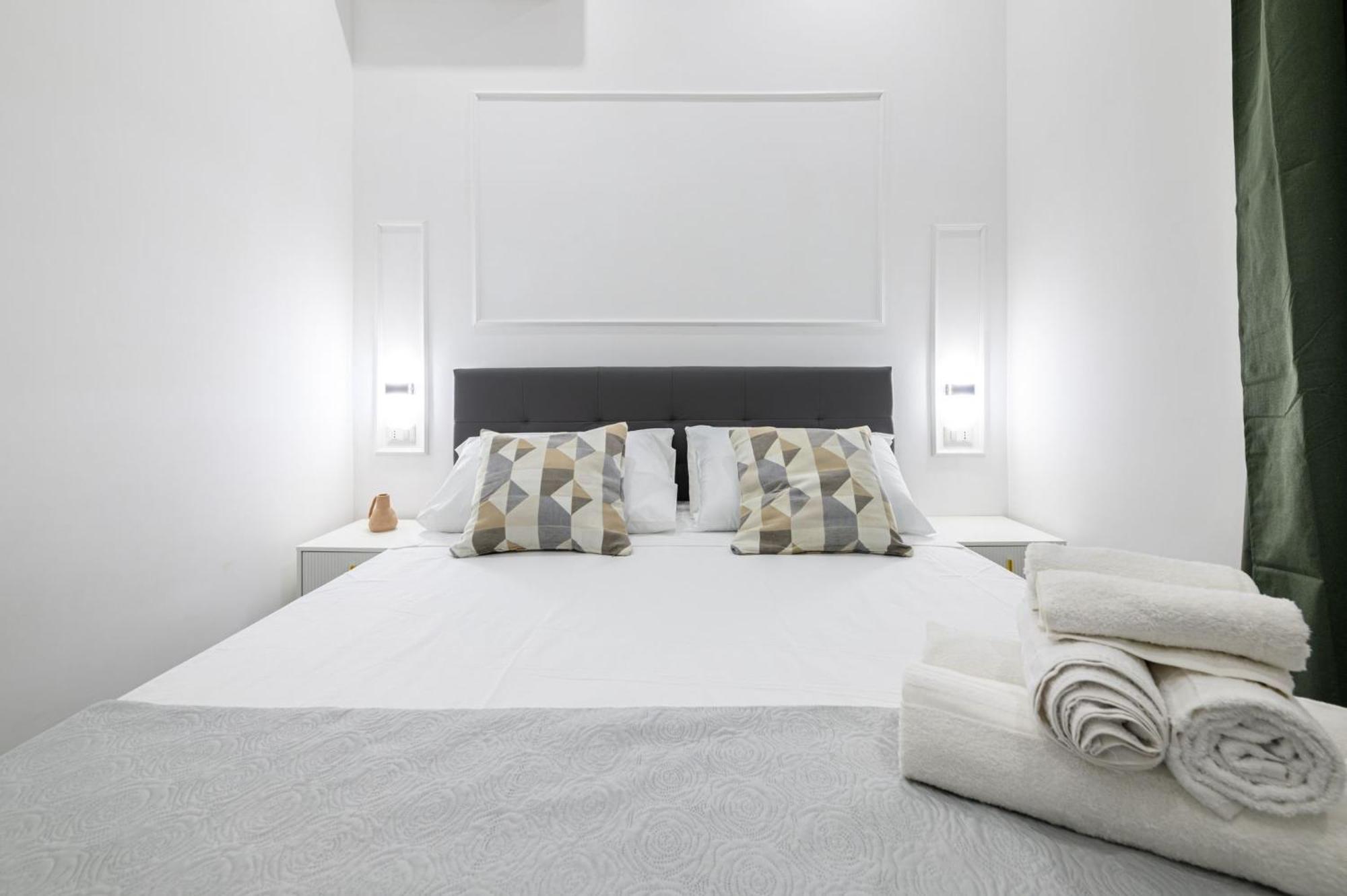 Giordano Suite Center Неаполь Экстерьер фото