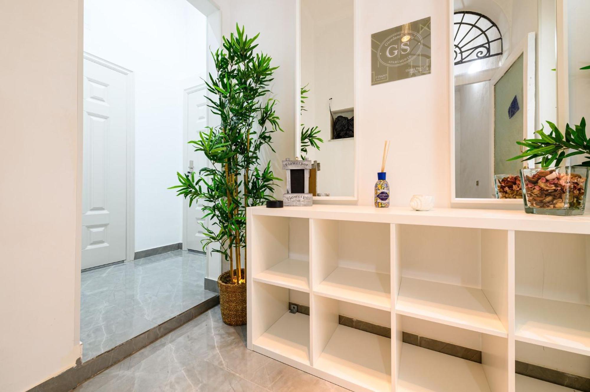 Giordano Suite Center Неаполь Экстерьер фото